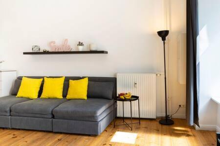Cosy Apartment Plus Self Checkin Plus Free Street Parking Berlin Exterior foto